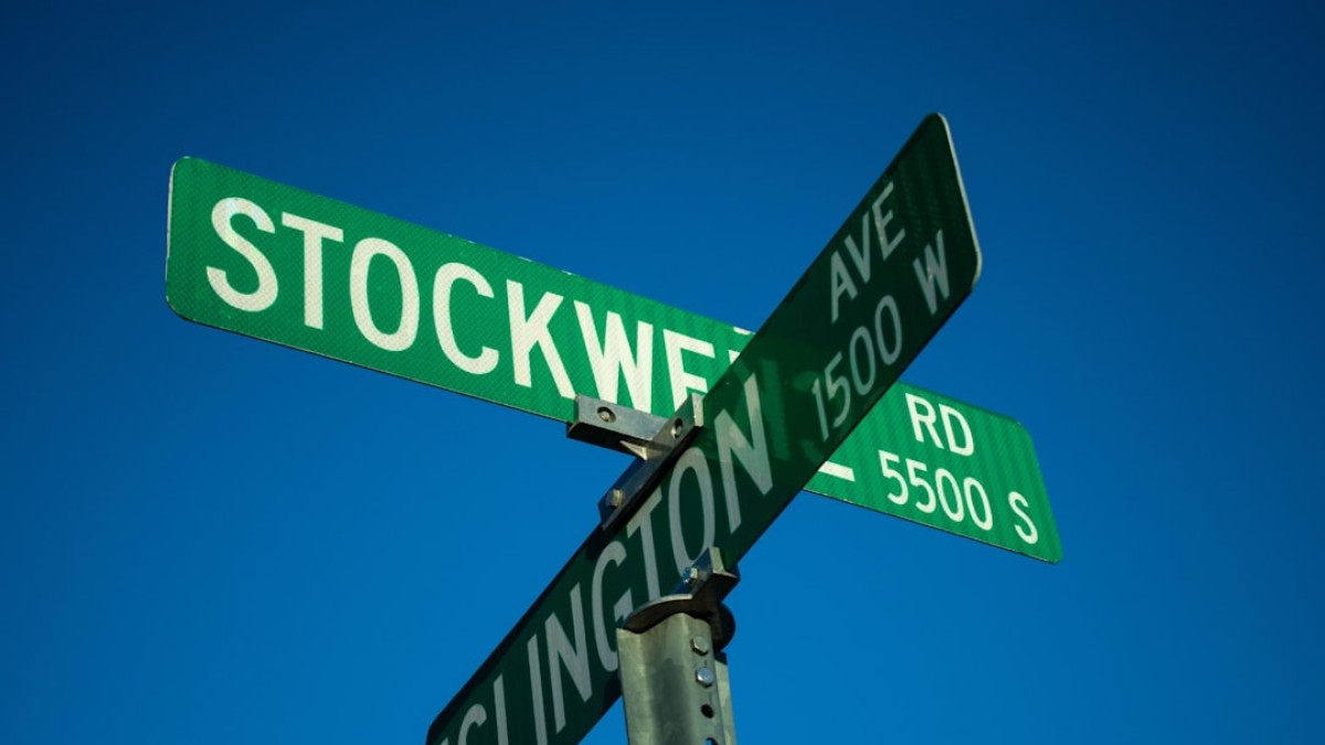 rood signage